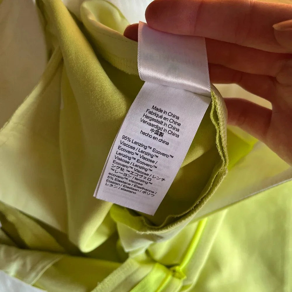 J. Crew High-Rise Trouser Short in Drapey Twill - Pale Kiwi - Picture 5 of 7